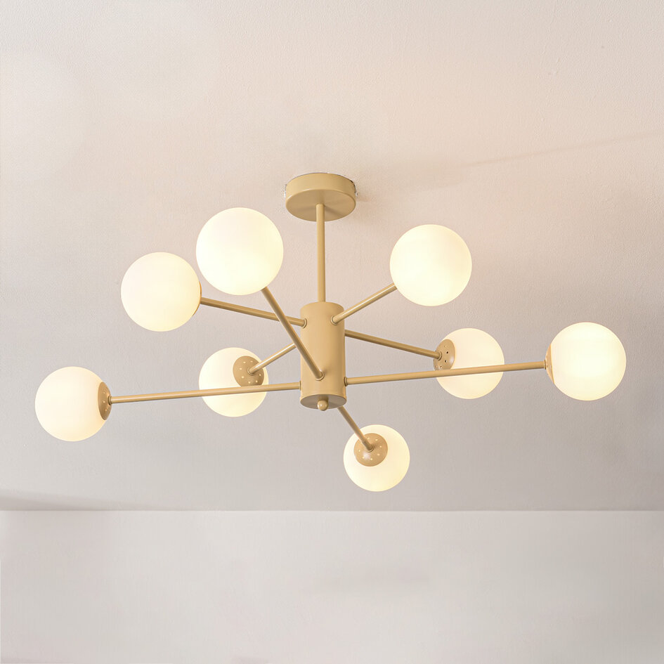 Taklampa Idaho med åtta lampor - beige med mjölkvitt glas