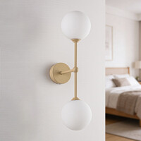 Vägglampa Runda med två lampor - beige med mjölkvitt glas