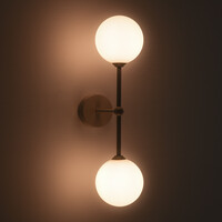 Vägglampa Runda med två lampor - beige med mjölkvitt glas