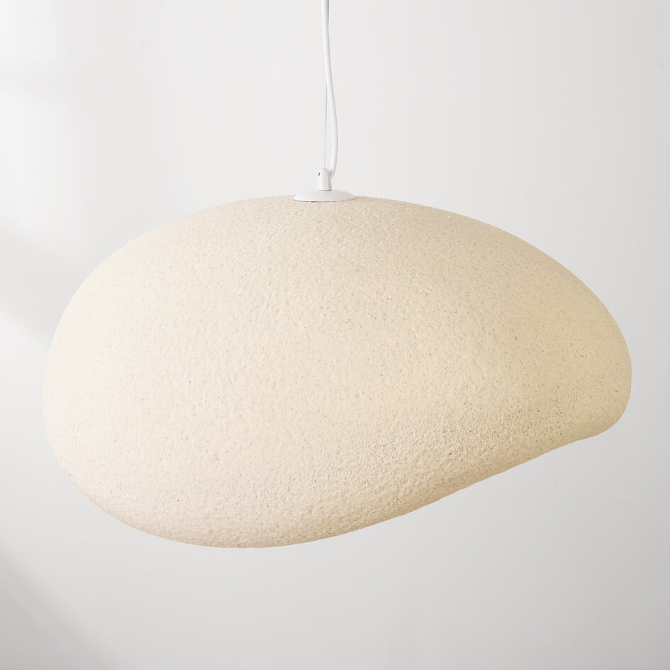 Wabi sabi-pendellampa Kawa - sandbeige med svartprickig steneffekt 60 cm