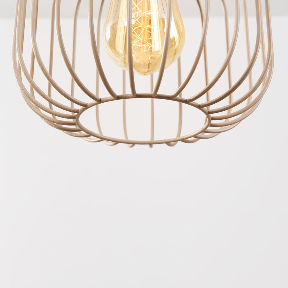 3-ljus taklampa Nudee med beige metallskärmar