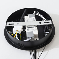 3-stegs dimbar design taklampa Nivara med dubbla LED-ringar i svart