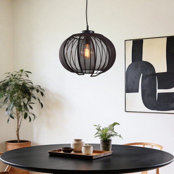 Taklampa Lofas med öppen metallskärm och svart tyg