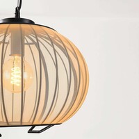 Pendellampa Lofas - öppen metallskärm med beige tyg