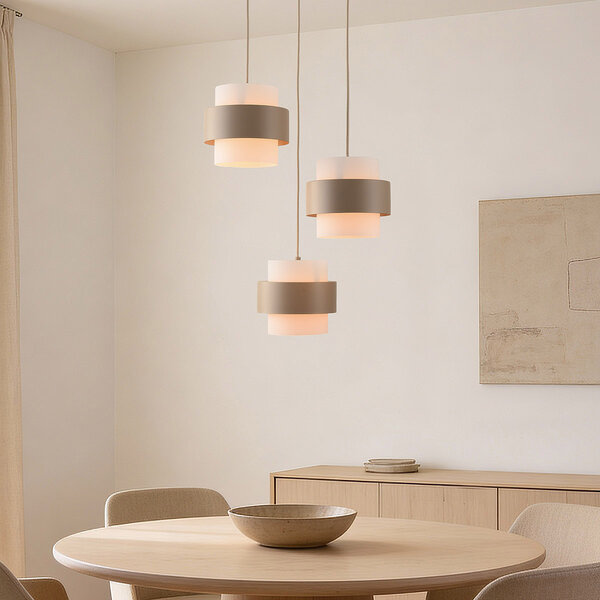 Modern taklampa Kodi i beige med mjölkvita glaskupor, 3-ljus