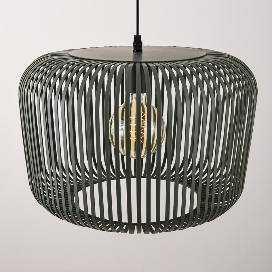 Pendellampa Viro i grön metall Ø38 cm
