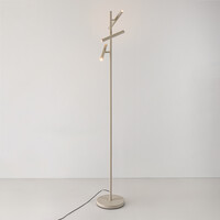 Golvlampa Zhan med 3 vridbara spotlights, integrerad LED och touchdimmer
