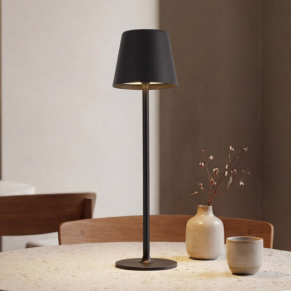 Trådlös bordslampa Silo i svart med dimbart och justerbart ljus