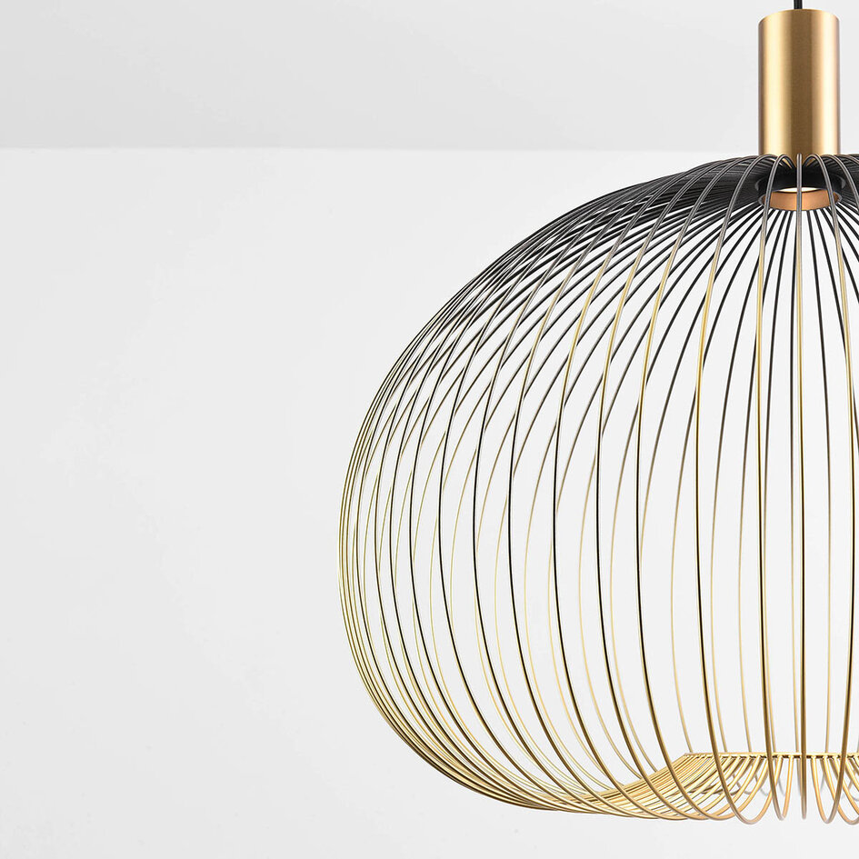 Pendellampa Noblin Ø60 cm - svart med guldmetall, 60 cm