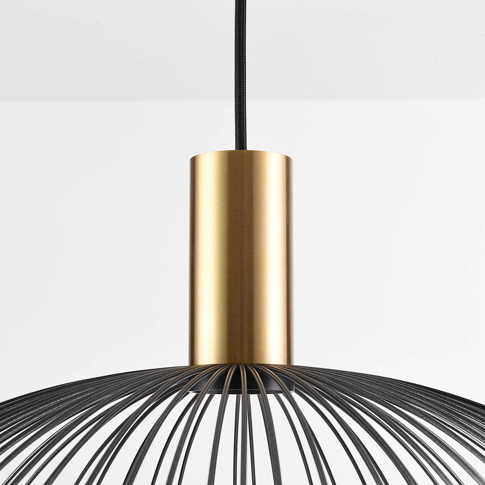 Pendellampa Noblin Ø60 cm - svart med guldmetall, 60 cm