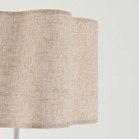 Golvlampa Hiros i beige med linneskärm