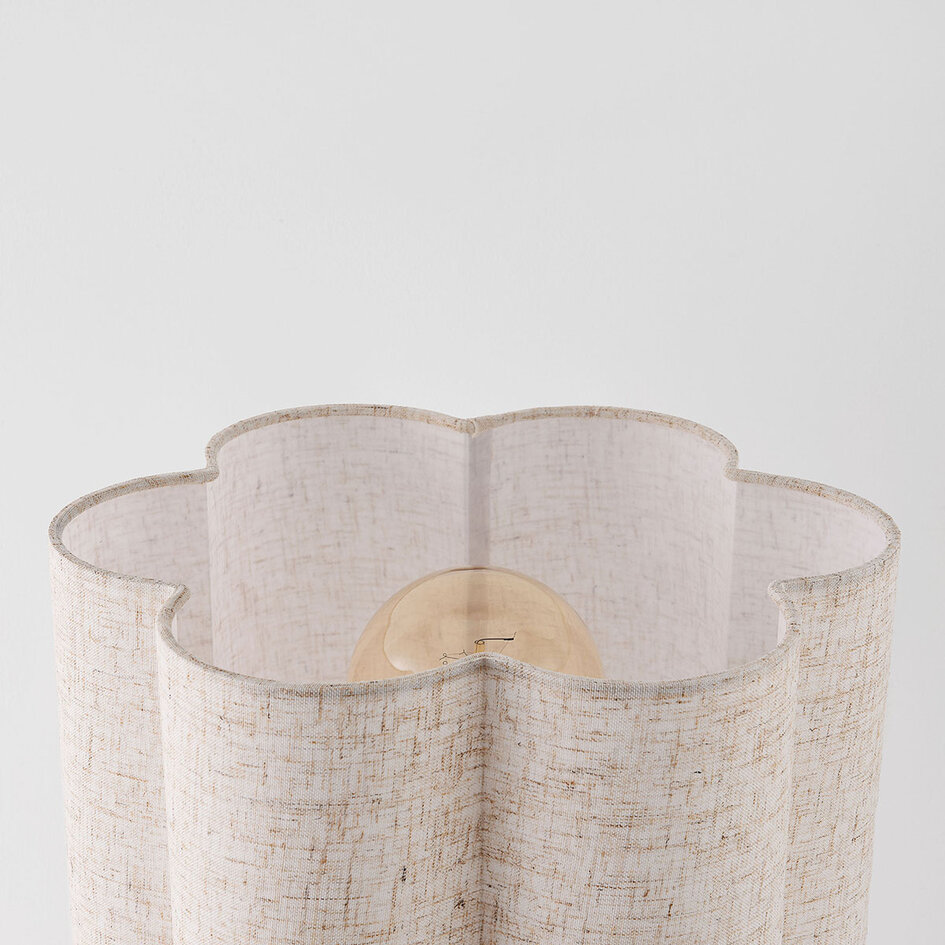 Bordslampa Hiko av linne - beige