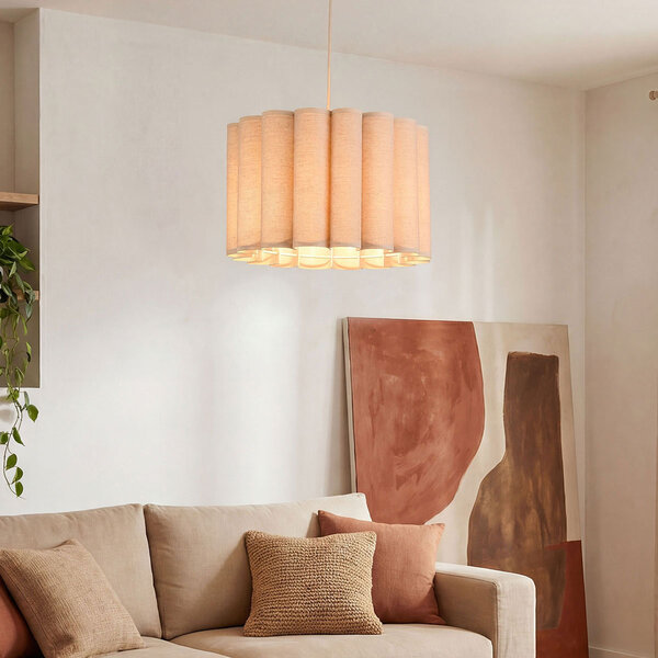 Taklampa Celine med veckad linneskärm i beige