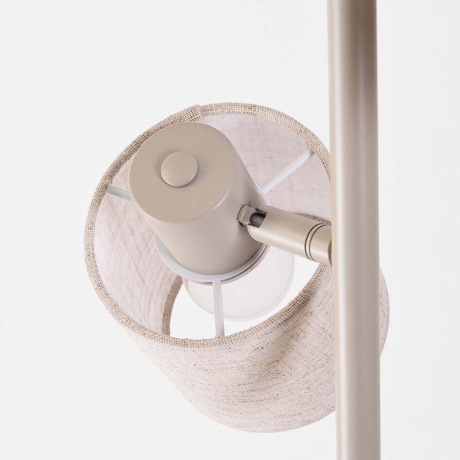 Golvlampa Avane med tre lampor och ställbara linneskärmar - beige