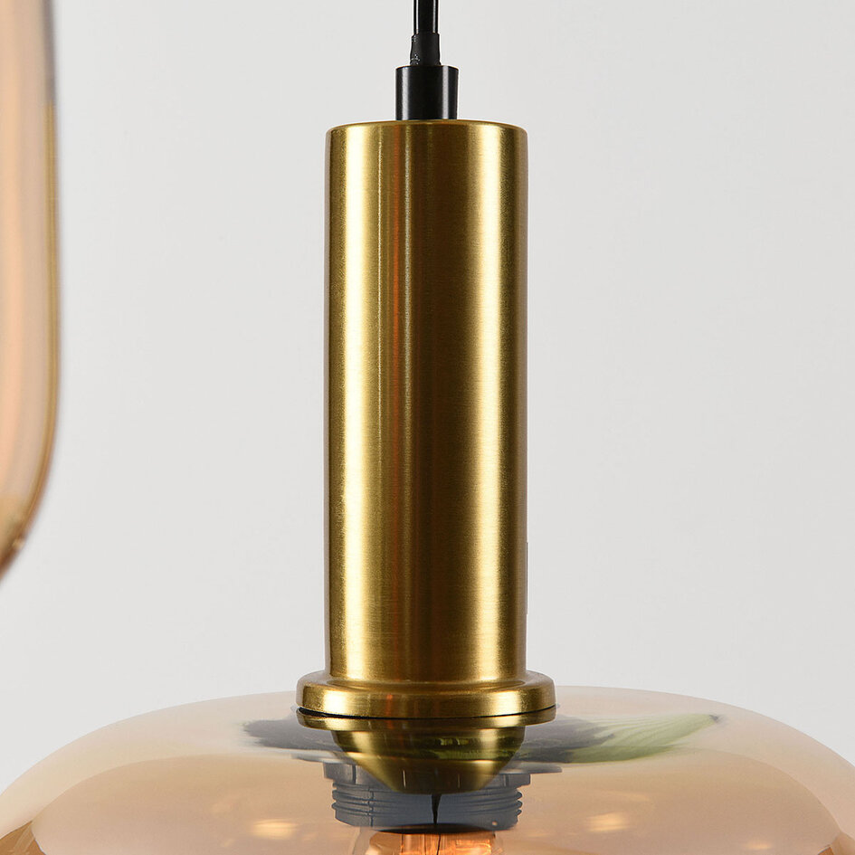 Pendellampa Pendu med tre lampor, guld och amberglas