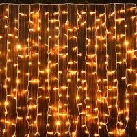 Kopplingsbar ljusgardin vit | från 2 meter | 300 LED | 2200K extra varmvit | gummi