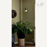 Pendellampa Lito med terrazzoeffekt och trä