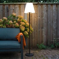 Solcellsdriven stående utomhuslampa Verdi - 150 cm