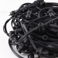 Ljusslinga på 50 meter med stickpropp och 50, 75, 100 eller 150 monterade socklar