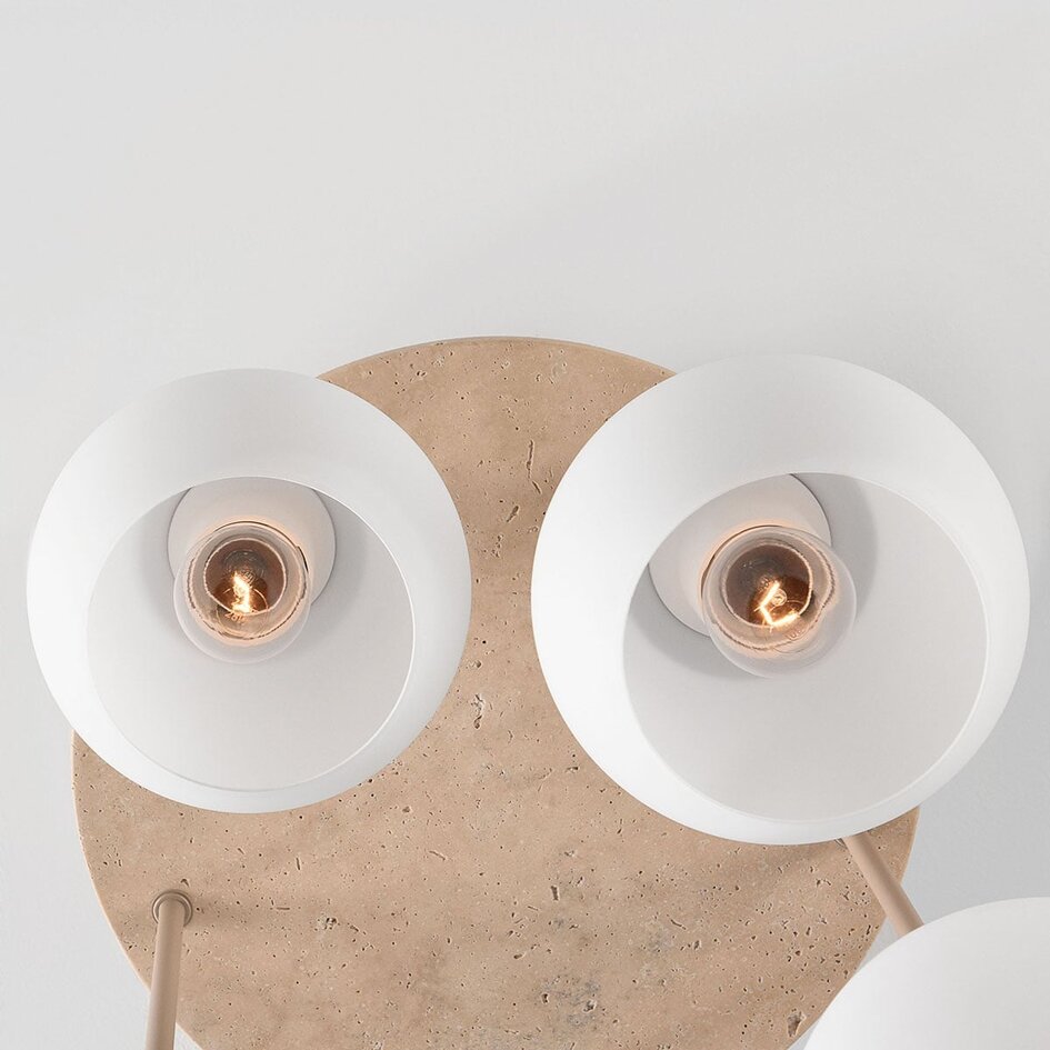 Taklampa Carat i travertin (natursten) med mjölkvitt glas, fem lampor i beige