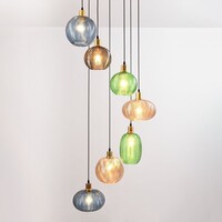 Pendellampa Altair med sju lampor - räfflat glas i olika färger
