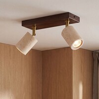 Taklampa Raxon med 2 vridbara spotlights i travertin (natursten) och träutseende