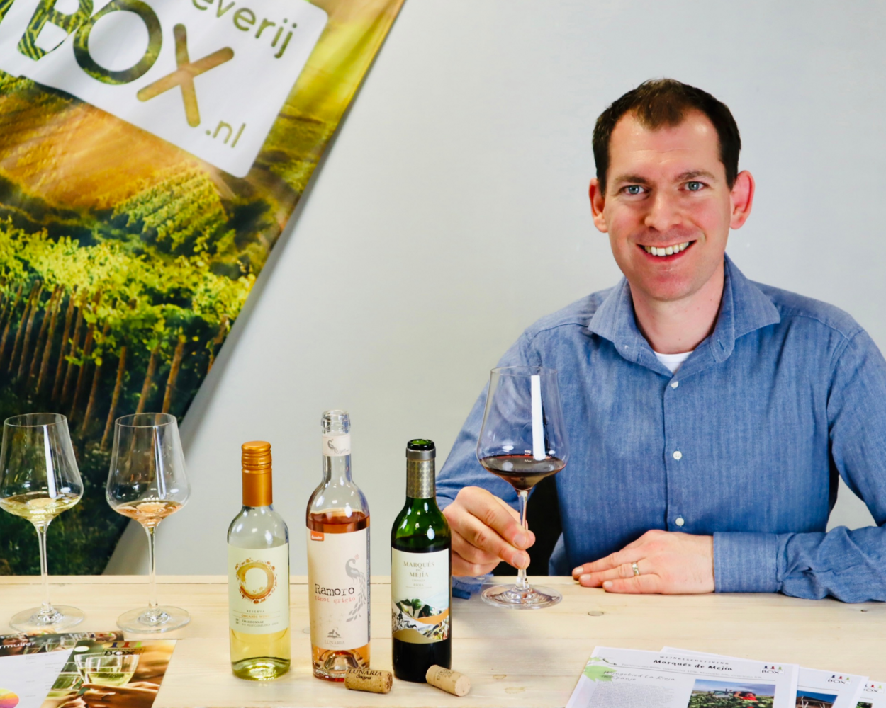 Wijnproeverijbox Mini-Wijntrip | Virtuele begeleiding Vinoloog