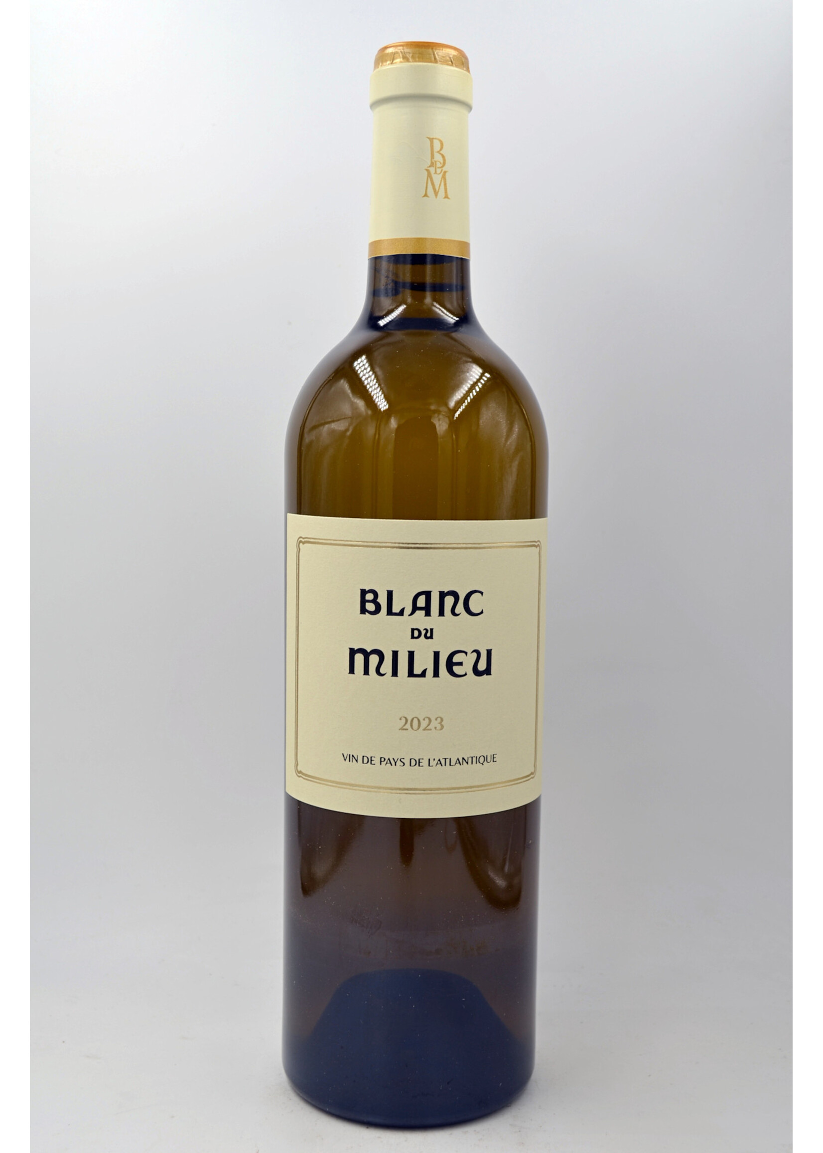 2023 Blanc du Milieu by Chateau Angelus