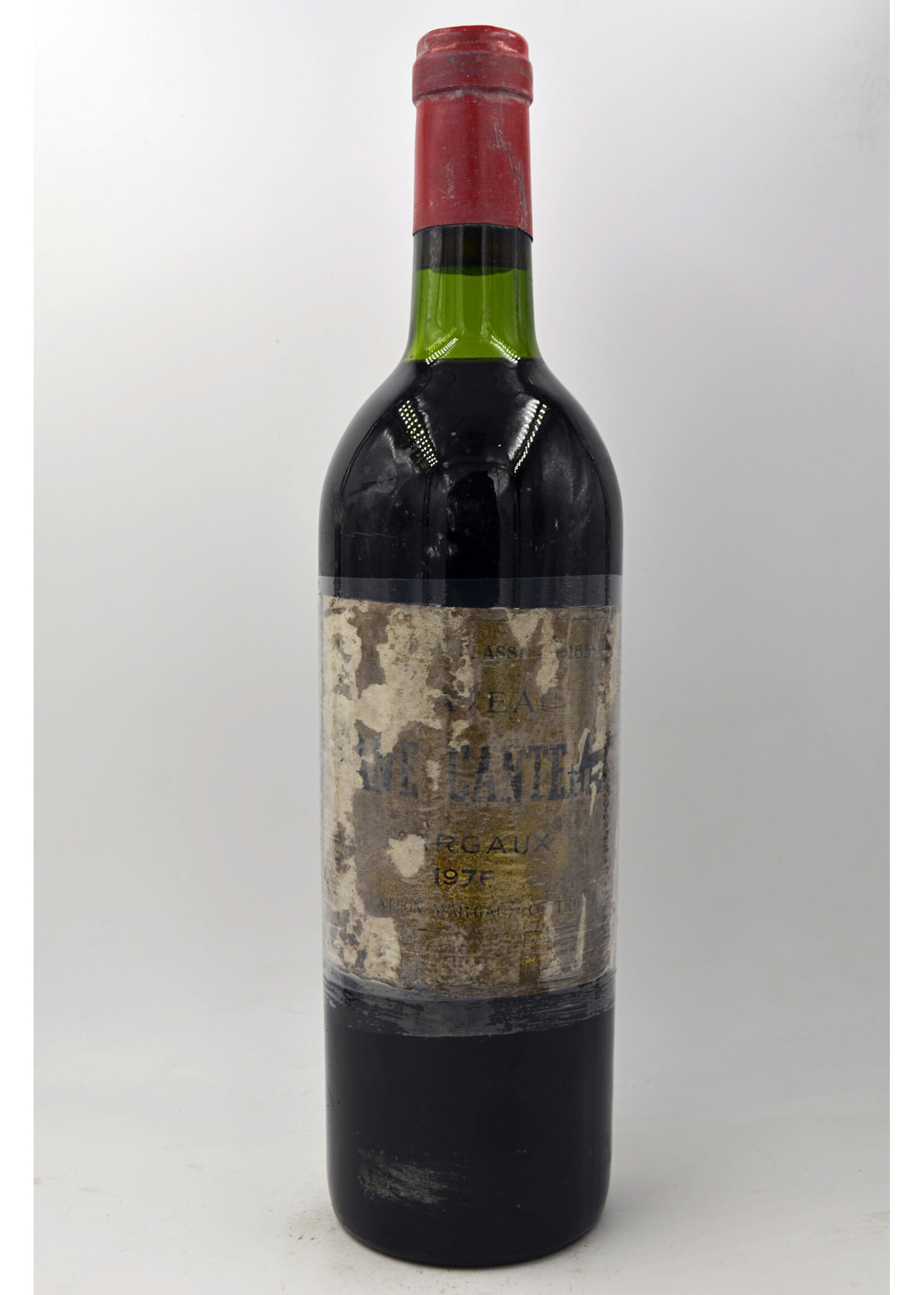 1976 Brane Cantenac (vdl/remains of label, corroded capsules, ts, ts/us)