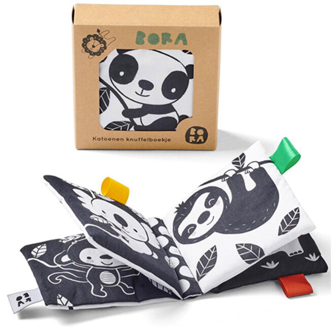 Bora | Bora in de dierentuin Stoffenboekje