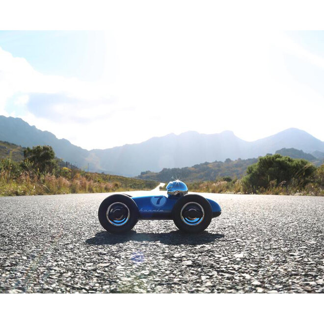 Playforever | Bonnie Joules