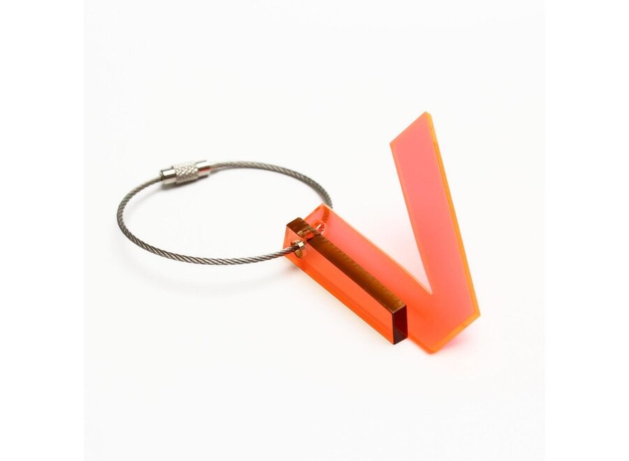 Mo Man Tai | V - Recycled Key Chain