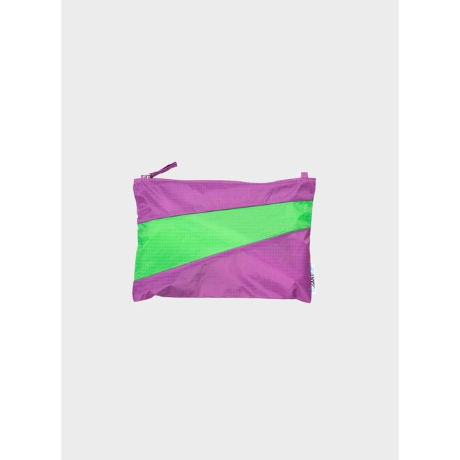 Susan Bijl | The New Pouch Echo & Greenscreen Medium