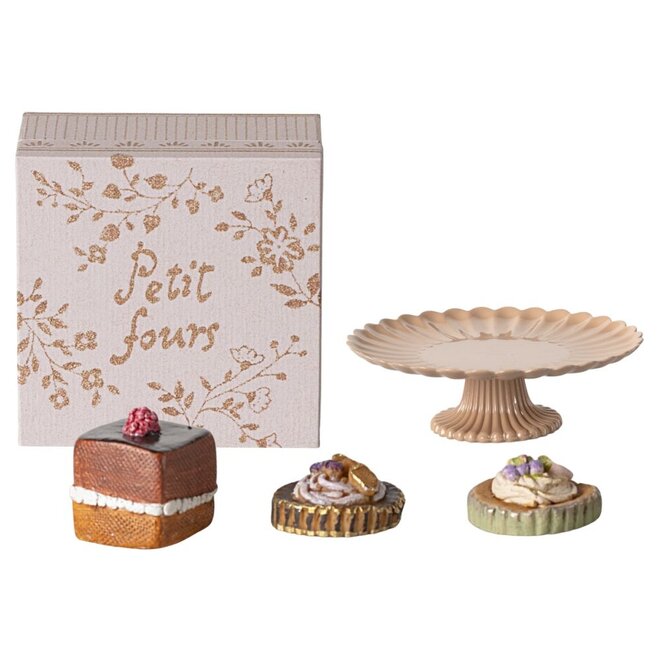 Maileg | Cakes And Cakestand Mini
