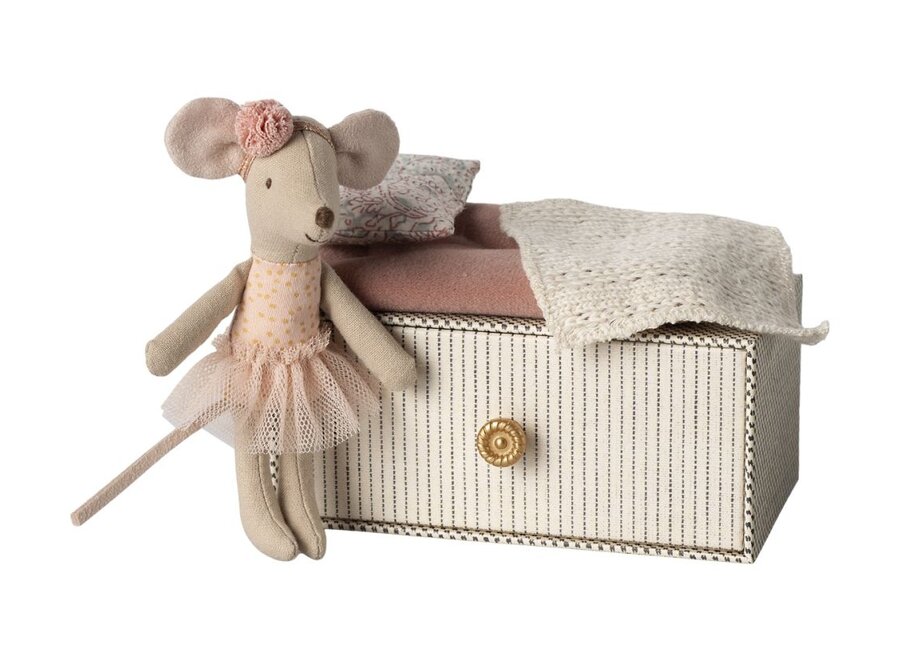 Dance Mouse In Daybed Little Sister