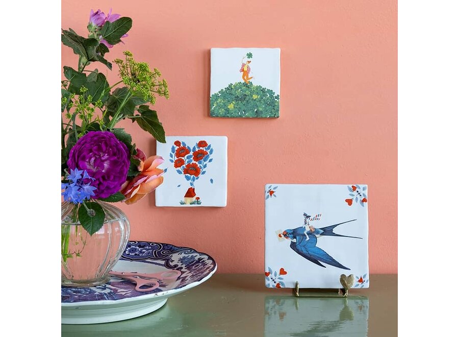 Storytiles | Sending you a Message Small