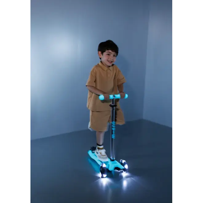 Micro Step | Micro Maxi Micro Deluxe Glow LED Plus Crystal Blauw