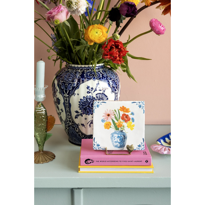 Storytiles | A vase with love and bliss Small