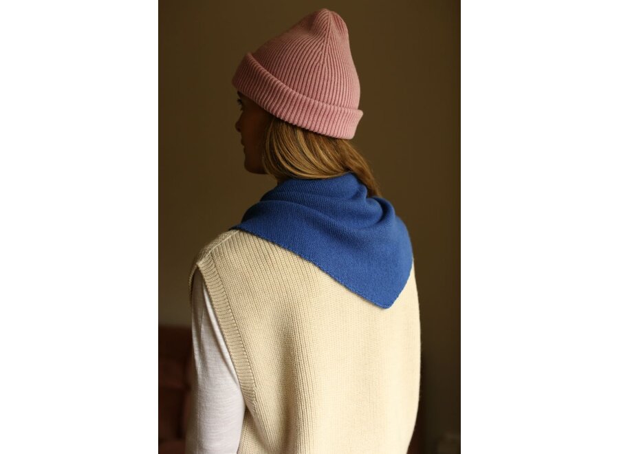 Hvid | Josephina Triangle Sjaal Cobalt Blue