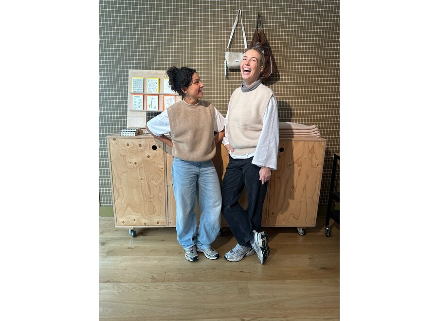 Hvid | Helle Spencer Sand