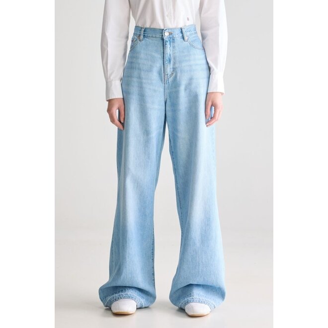 64/Parthe51 Jeans Vintage Lt Blue