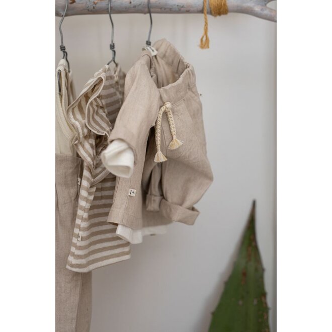 1+ in the family | Castell Broekje Beige