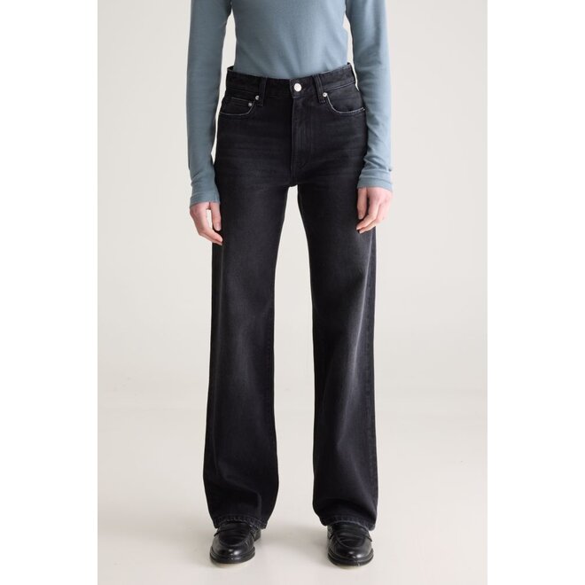 43/Kia Jeans Used Black