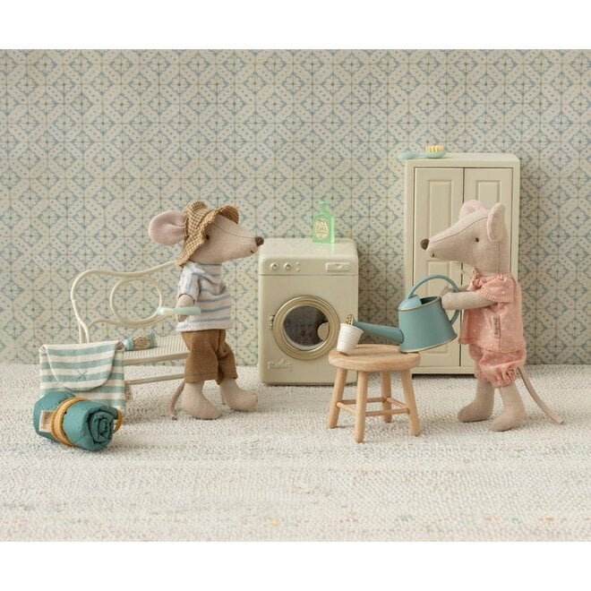 Maileg | Big Sister mouse in matchbox