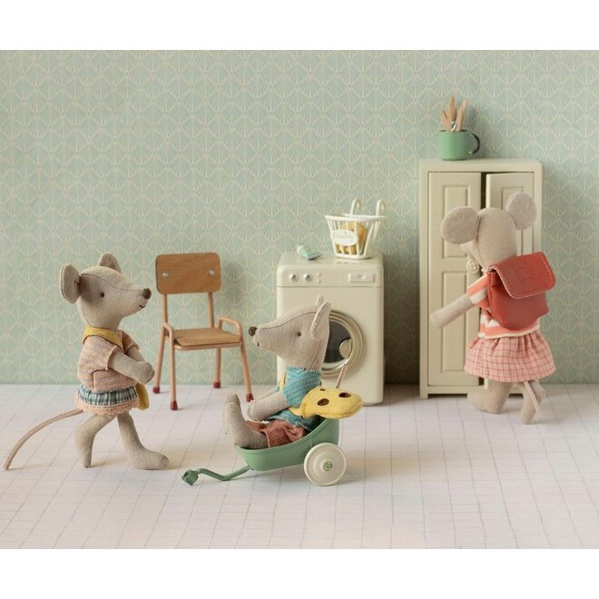 Maileg | Little Sister Mouse With Bag