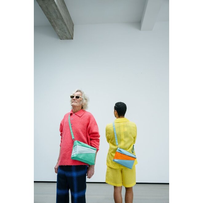 Susan Bijl | The New Bum Bag Holly Green & Surf Spray