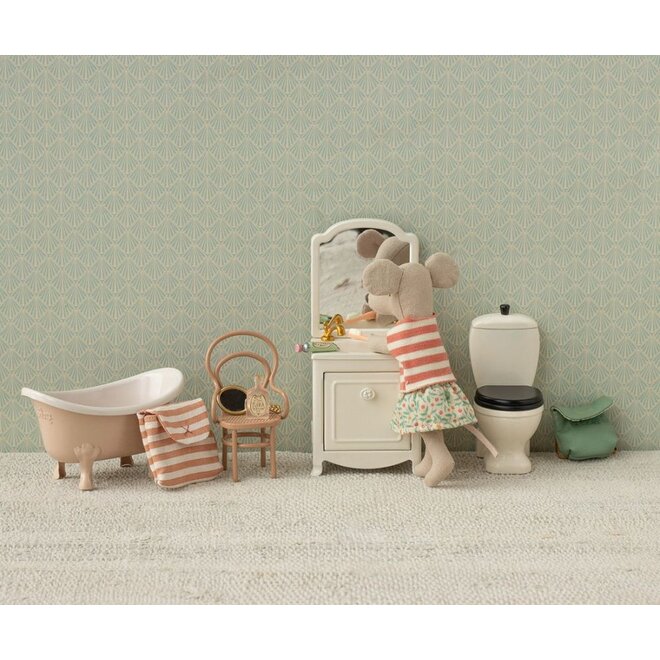 Maileg | Tricycle Mouse Big Sister Green