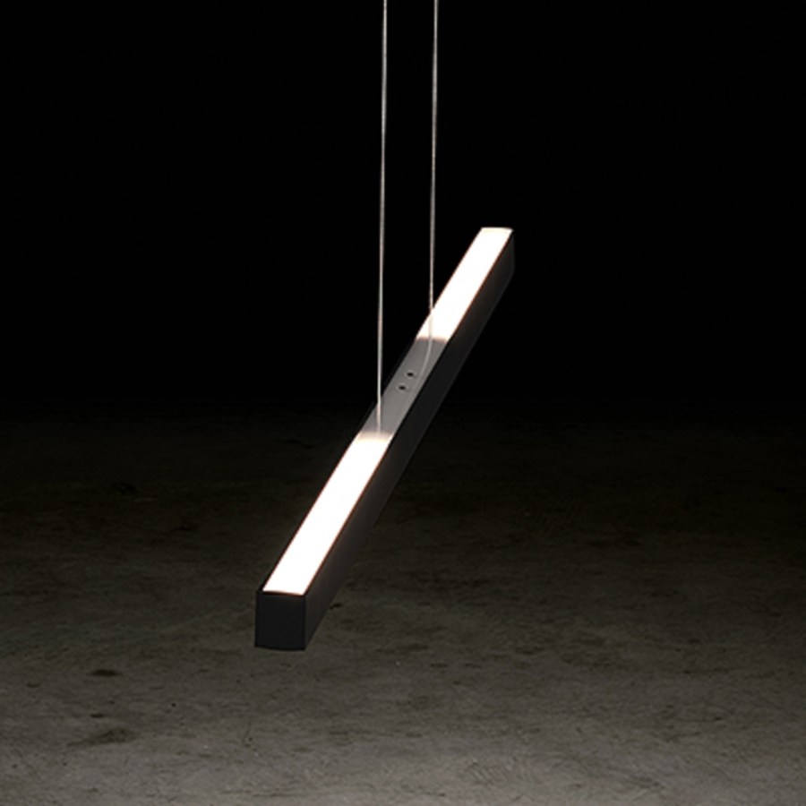 In hoogte verstelbare en (Dim to Warm) dimbare hanglamp Xena S met geïntegreerde LED - Lengte 120 cm