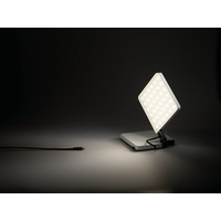 Snoerloze, dimbare en kantelbare tafellamp Roxxane Fly CL met geïntegreerde LED