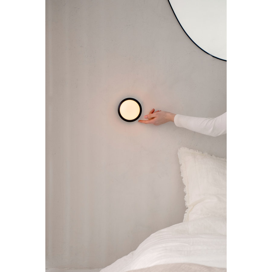 Energiezuinige, snoerloze, 3-staps dimbare wandlamp Bee